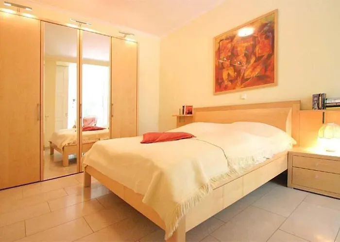 Duenenschloss-haus-1-wohnung-14-230 Ξενοδοχείο *